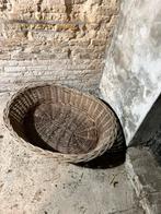 Mandje, Ophalen, Zo goed als nieuw, Rond, Riet