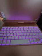 Roze Toetsenbord met Verlichting - Zo Goed Als Nieuw!, Computers en Software, Toetsenborden, Multimediatoetsen, Azerty, Ophalen of Verzenden
