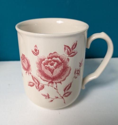 Vintage Henry Bassinger beker met rozen, Huis en Inrichting, Keuken | Servies, Zo goed als nieuw, Kop(pen) en/of Schotel(s), Overige stijlen