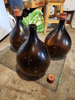 gistflessen 3 bruine ( verkocht)    en 1 witte gistfles, Antiek en Kunst, Ophalen of Verzenden
