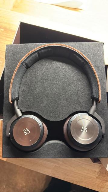 Bang en Olufson H8 beschikbaar voor biedingen