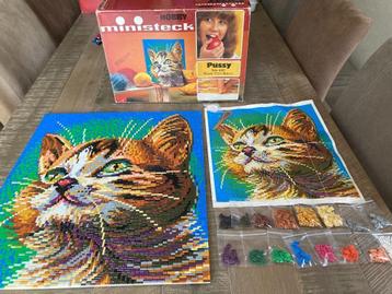 Ministeck pakket Kat beschikbaar voor biedingen