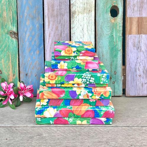 Opbergdoosjes met bloemen gekleurde nestdoosjes karton, Huis en Inrichting, Woonaccessoires | Overige, Gebruikt, Ophalen of Verzenden