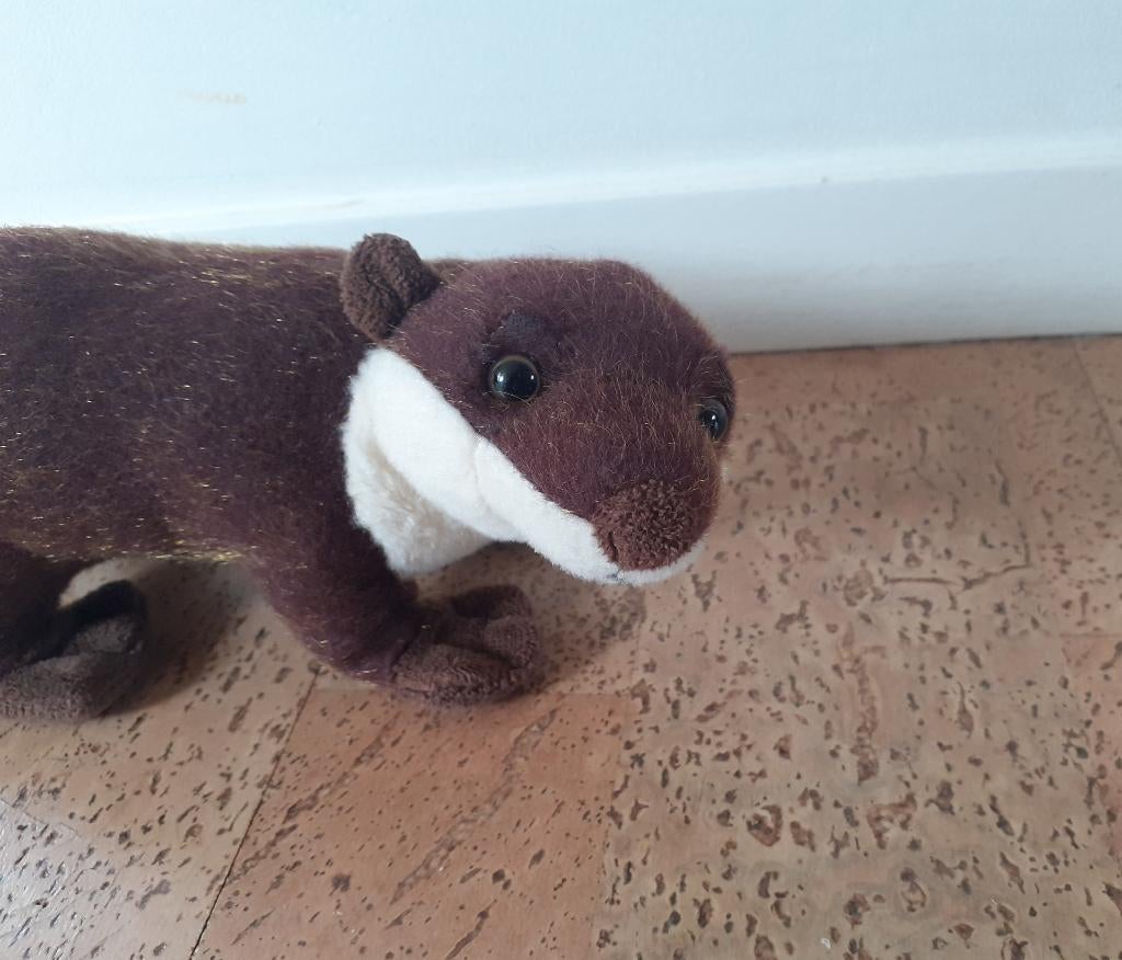 Knuffel otter in zeer nette staat circa 33 cm lang, Kinderen en Baby's, Speelgoed | Knuffels en Pluche, Ophalen of Verzenden, Zo goed als nieuw