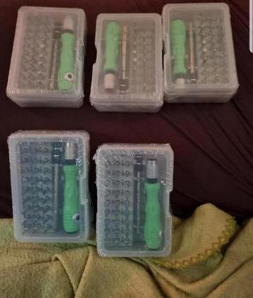 32 delige precisie schroevendraaierset per set €6,00  beschikbaar voor biedingen
