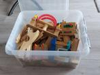 Houten treinbaan, rails en accessoires, Kinderen en Baby's, Speelgoed | Houten speelgoed, Ophalen, Gebruikt, Rij- of Hobbelspeelgoed