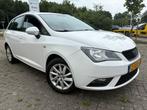 Seat Ibiza 1.2 63KW ST 2013 Wit Navi Climate Bluetooth, Auto's, Seat, Voorwielaandrijving, Euro 5, Handgeschakeld, 570 kg