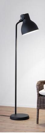 ikea Hektar Vloerlamp
/ Staandelamp, Huis en Inrichting, Lampen | Vloerlampen, Ophalen, Zo goed als nieuw, 150 tot 200 cm
