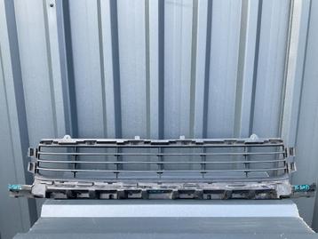Bumper Grill Fiat Talento 622543481R Onderrooster Gril 20073 beschikbaar voor biedingen