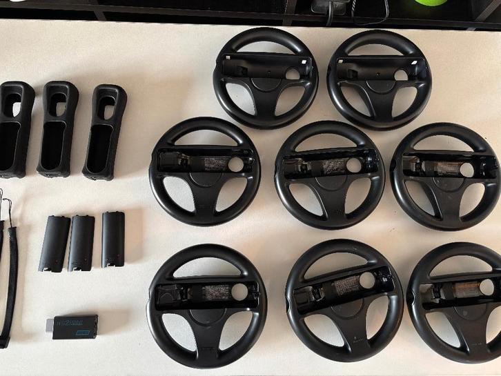 Nintendo Wii accessoires (zwart), Spelcomputers en Games, Spelcomputers | Nintendo Wii, Gebruikt, Met 1 controller, Ophalen of Verzenden