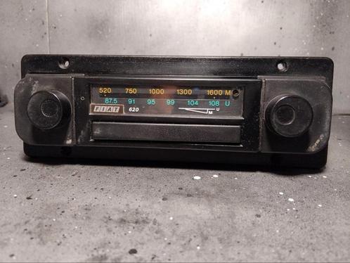 Philips Fiat Auto radio Oltimer Oldtimer, Auto diversen, Autoradio's, Zo goed als nieuw, Ophalen of Verzenden