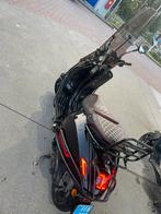 Vespa sprint 2021, Fietsen en Brommers, Scooters | Vespa, Ophalen, Vespa S, Zo goed als nieuw, Benzine