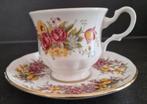 Royal Kent - kop en schotel - romantisch gebloemd, Antiek en Kunst, Ophalen of Verzenden