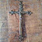 Antieke koperen kruis, zie foto's, Antiek en Kunst, Antiek | Religie, Ophalen of Verzenden