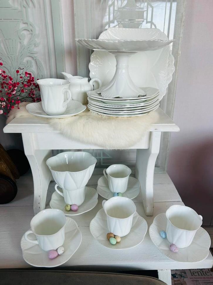 Shelley thee en taart set biscuit porselein antiek, Antiek en Kunst, Antiek | Servies compleet, Ophalen of Verzenden