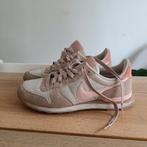 Nike Internationalist Sneakers Maat 40, Beige, Nike, Ophalen of Verzenden, Sneakers of Gympen