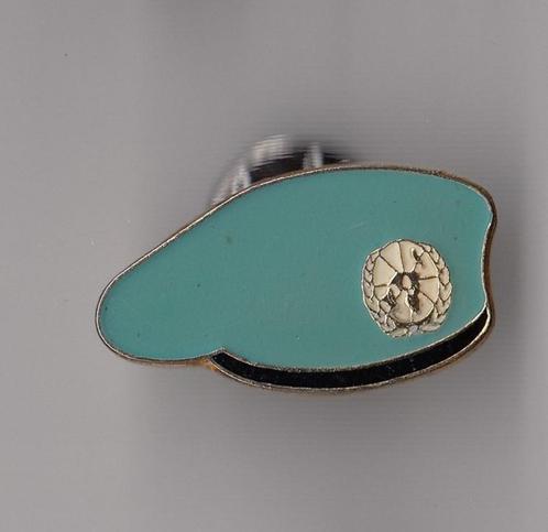 Dutchbat Baret pin, Verzamelen, Militaria | Algemeen, Landmacht, Embleem of Badge, Nederland, Ophalen of Verzenden