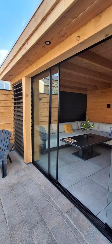 Glazen schuifwanden op maat, Tuin en Terras, Tuinhuizen, Nieuw, Tuinhuis, Hout, 500 cm of meer, 400 cm of meer, 3 ramen of meer