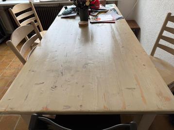 Eetkamertafel 200x88 beschikbaar voor biedingen