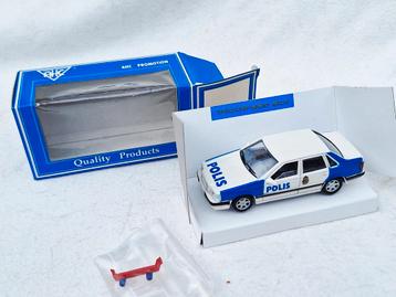 AHC miniatuur model Volvo 850 " Polis "  beschikbaar voor biedingen
