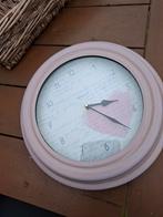 Mooie Wandklok met Hart Design, Huis en Inrichting, Woonaccessoires | Klokken, Ophalen of Verzenden, Gebruikt, Analoog, Wandklok