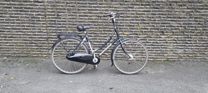 Een Batavus damesfiets met 3 versnellingen en trommelremmen., Fietsen en Brommers, Fietsen | Dames | Damesfietsen, Gebruikt, Batavus