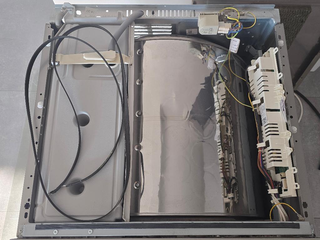 ASKO T408HD.S Heat Pump Dryer – For Repair/Parts, Witgoed en Apparatuur, Wasdrogers, Ophalen, Wolprogramma, Overige typen, 8 tot 10 kg