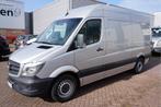 Mercedes-Benz Sprinter 316 2.2 CDI L2H2 (bj 2018), Auto's, Gebruikt, Zwart, 4 cilinders, 2000 kg