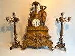 Franse vergulde pendule met kandelaars, ca. 1850, Ophalen