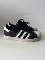 Adidas Superstar - maat 37 1/3, Kleding | Dames, Schoenen, Adidas, Zwart, Ophalen of Verzenden, Sneakers of Gympen