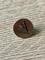 Groupe Andre Pin, Ophalen of Verzenden, Gebruikt, Overige onderwerpen, Speldje of Pin