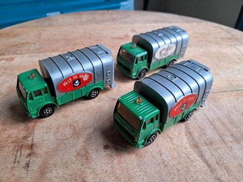 Majorette Mercedes-benz vuilniswagen setje van 3 bespeeld, Hobby en Vrije tijd, Modelauto's | Overige schalen, Gebruikt, Bus of Vrachtwagen