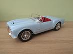 1955 Lancia Aurelia B24 Spider Licht Blauw 1:18 - Bburago, Hobby en Vrije tijd, Modelauto's | 1:18, Ophalen of Verzenden, Zo goed als nieuw