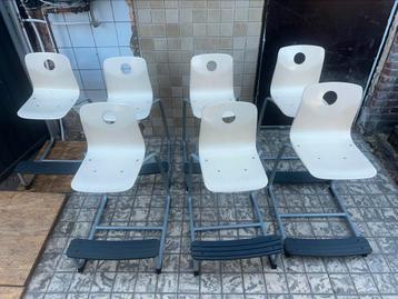 pagholz schoolstoel(en) Ass voetensteun model 7329 7 stuks beschikbaar voor biedingen