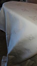 Damast tafellaken 140x140, Huis en Inrichting, Tafelkleden, Ophalen of Verzenden, Gebruikt, Vierkant, Binnen