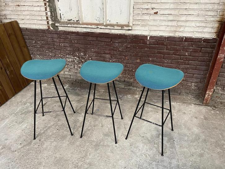 Turquoise Barkrukken, Huis en Inrichting, Barkrukken, Gebruikt, 60 tot 90 cm, Metaal, 5 krukken of meer, Ophalen