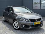 Peugeot 308 SW 1.2 PureTech Blue Lease Executive 2e Eigenaar, Auto's, Voorwielaandrijving, Stof, Gebruikt, Euro 6
