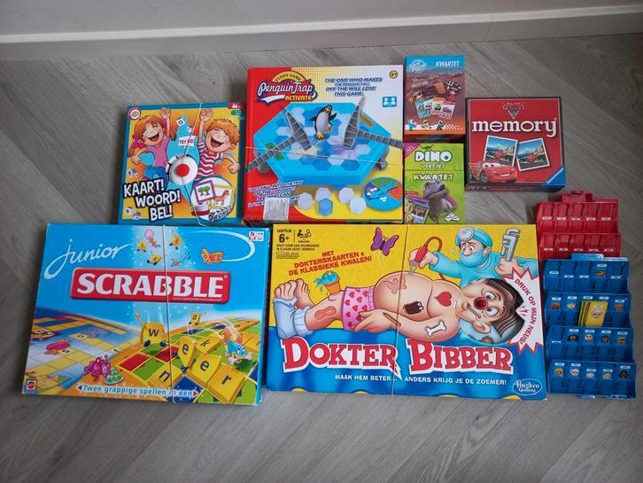 Gezelschapsspelen pakket 8 stuks, Hobby en Vrije tijd, Gezelschapsspellen | Overige, Zo goed als nieuw, Ophalen of Verzenden