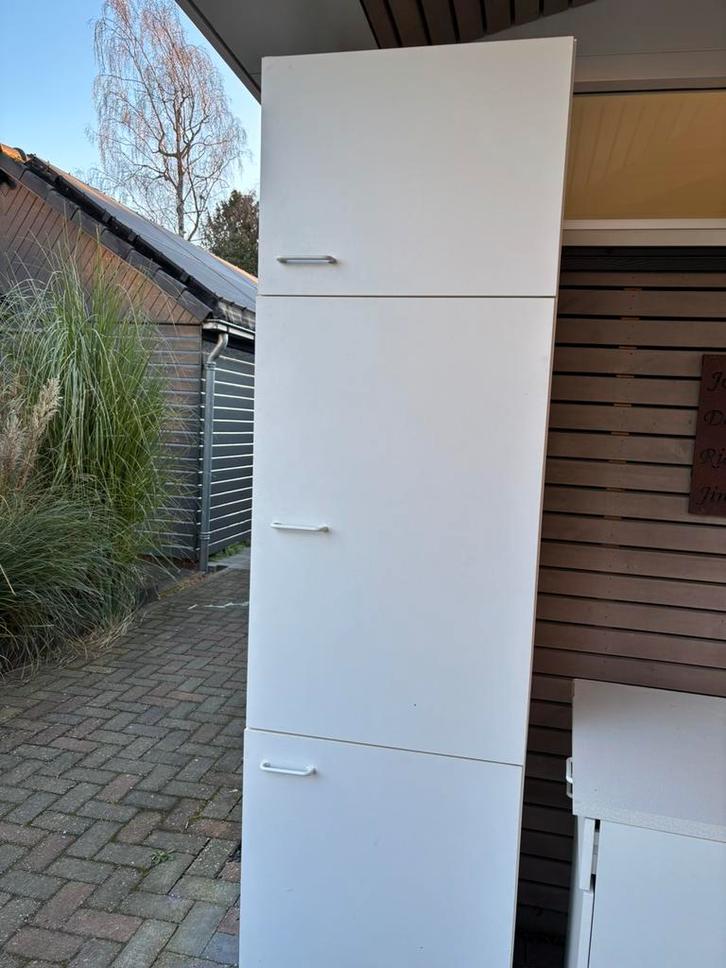 2 kasten, Huis en Inrichting, Kasten | Secretaires, Gebruikt, Ophalen