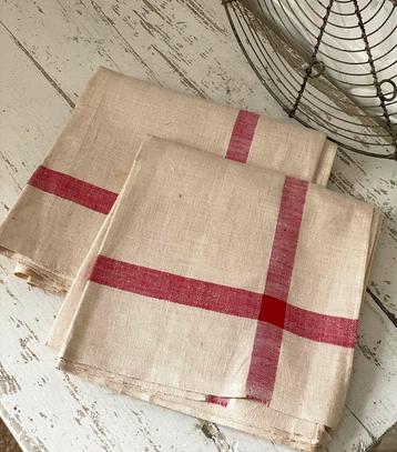 Brocante oude Franse linnen theedoek beschikbaar voor biedingen