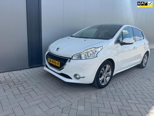 Peugeot 208 1.2 PureTech Allure, Auto's, Peugeot, Te koop, ABS, Airbags, Airconditioning, Boordcomputer, Centrale vergrendeling