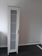 Ikea kast met melkglas, Ophalen, Met plank(en), Minder dan 50 cm, Gebruikt