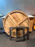 Ronde Eettafel met Metalen Onderstel - 1.5m Diameter, Ophalen, Gebruikt, Rond, Vijf personen of meer