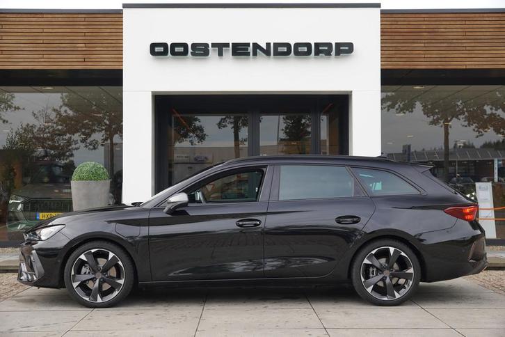 CUPRA Leon Sportstourer 1.5TSI/204pk e-Hybrid Business|2024|, Auto's, Cupra, Bedrijf, Te koop, Leon, ABS, Achteruitrijcamera, Adaptive Cruise Control