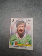 Panini sticker WK 90 Italia. Speler Ronnie Whelan Ierland., Hobby en Vrije tijd, Verzenden, Zo goed als nieuw, Sticker