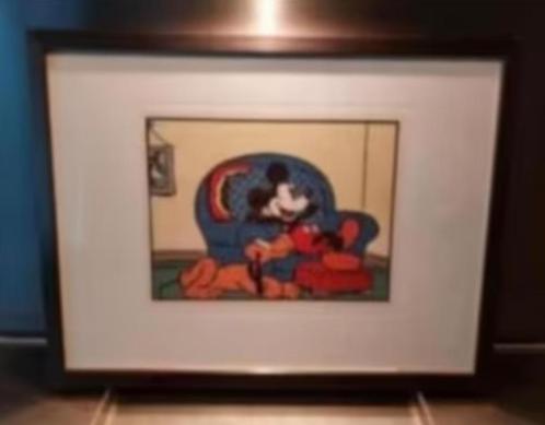 Mickey Mouse in stoel met Pluto (Disney 5832), Verzamelen, Disney, Zo goed als nieuw, Plaatje of Poster, Mickey Mouse, Ophalen of Verzenden
