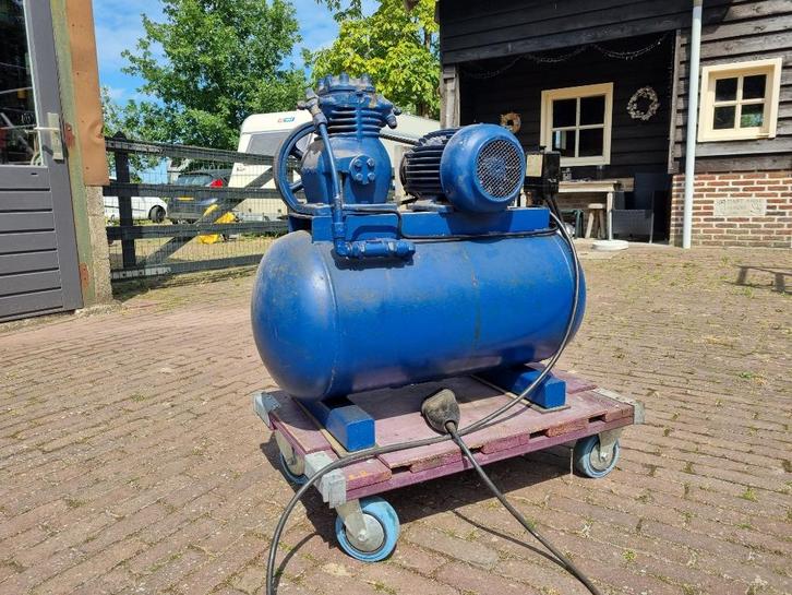 60L compressor 400 volt, Doe-het-zelf en Verbouw, Compressors, Gebruikt, 6 tot 10 bar, 25 tot 100 liter, 200 tot 400 liter/min