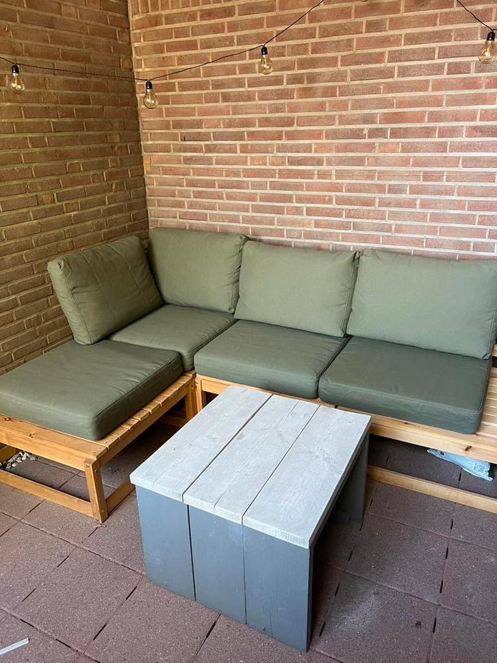 5-delige loungeset met kussens en tafel – zeer nette staat, Tuin en Terras, Tuinsets en Loungesets, Zo goed als nieuw, Loungeset