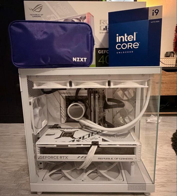 High-end gaming pc  RTX 4090 / 32GB / 1TB / i9-14900k, Computers en Software, Desktop Pc's, Zo goed als nieuw, 4 Ghz of meer, SSD