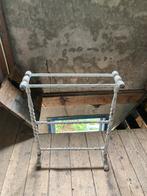 Brocante wit houten handdoekenrekje, Huis en Inrichting, Badkamer | Badtextiel en Accessoires, Ophalen, Gebruikt, Wit, Handdoekenrek